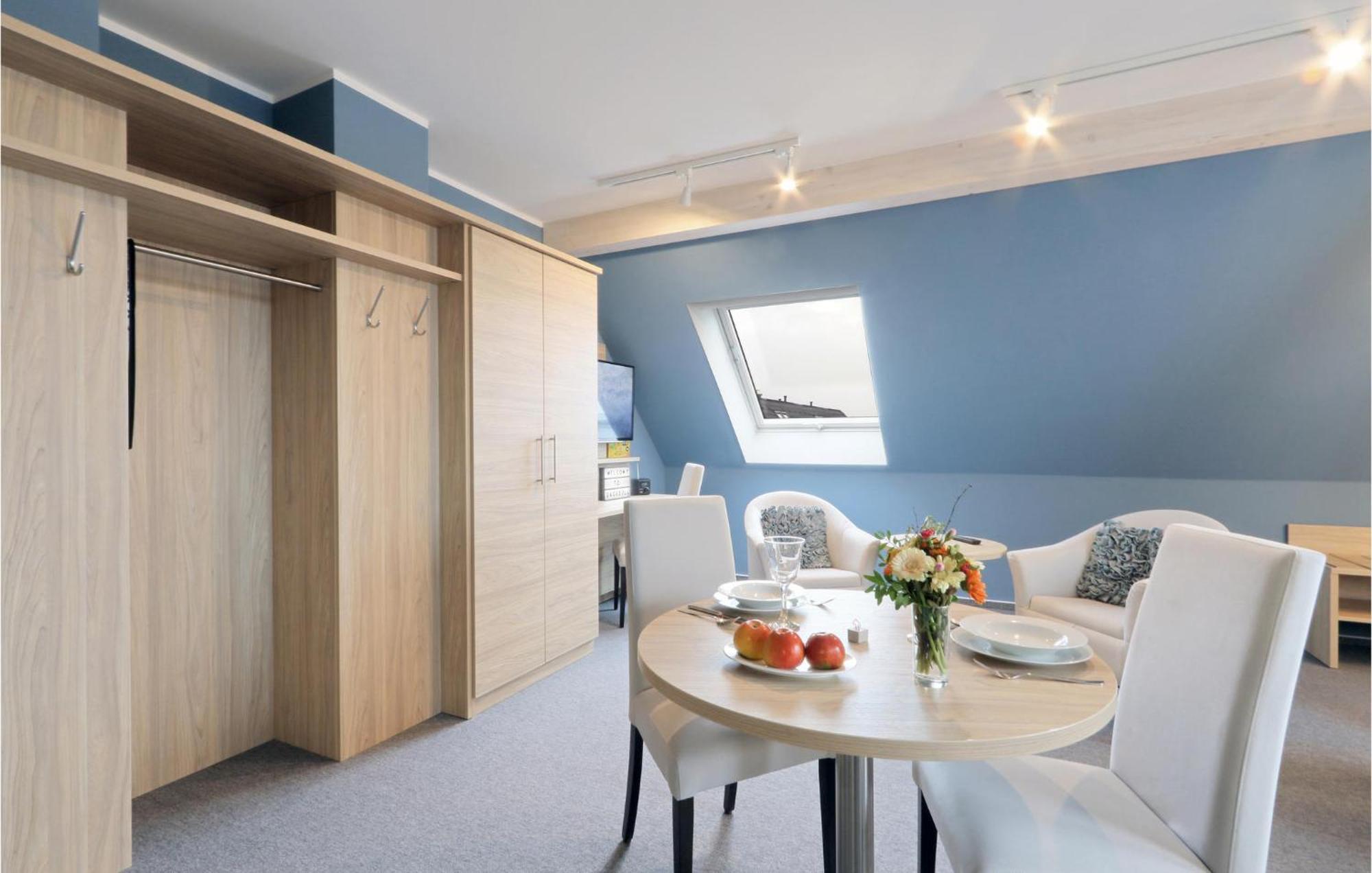 Amazing Apartment In Dagebuell With Kitchenette Екстериор снимка